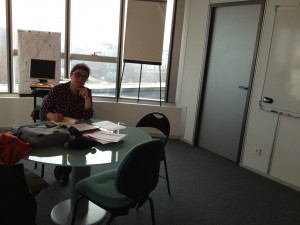 Sandrine Brissot en pleine conception du blog